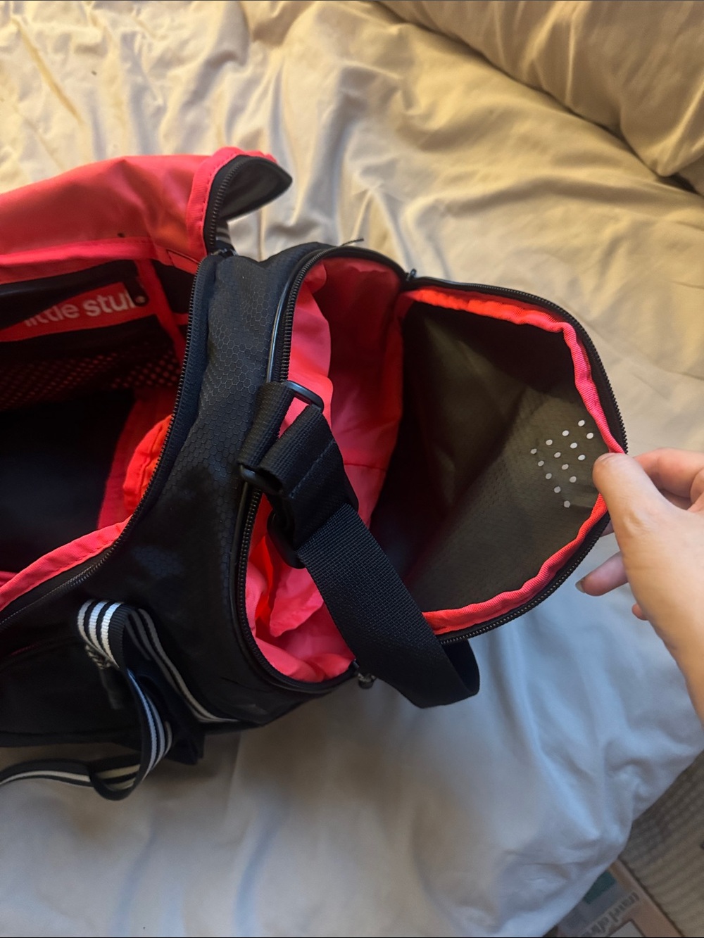 Nike Gym Bag - Picture 3 of 5